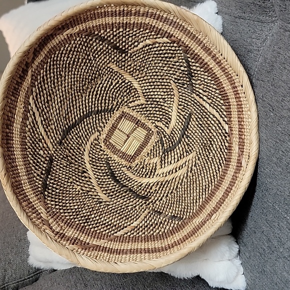 Ba Tonga Winnowing  Basket Handwoven Decorative Basket - Picture 3 of 6